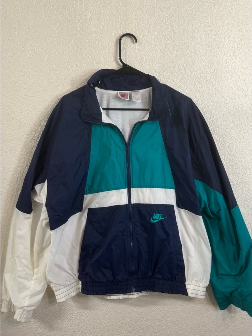 Vintage Nike Navy, Teal & White Color block windbreaker Y2K large